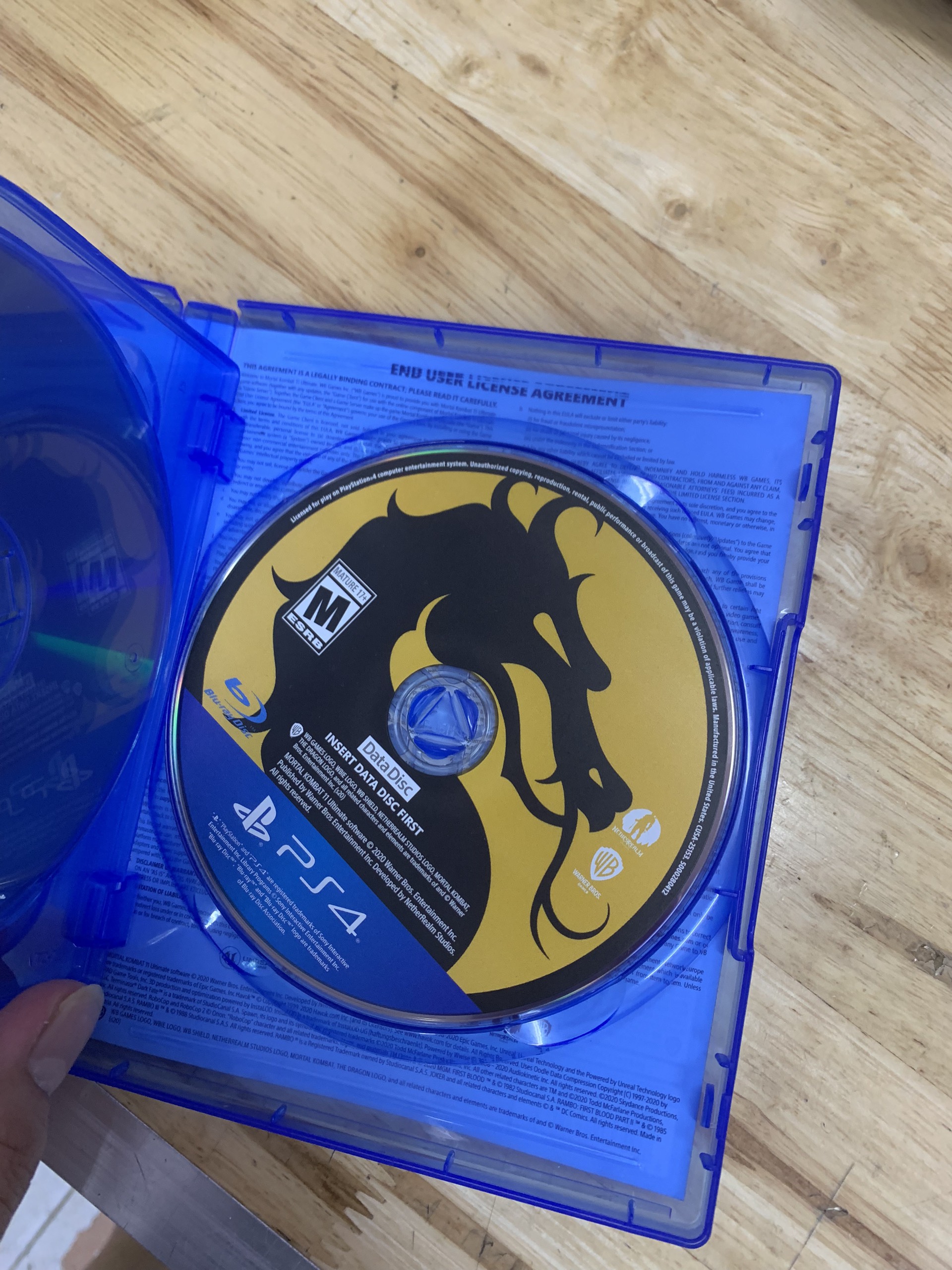 Đĩa Game Ps4 Mortal Kombat 11 Ultimate