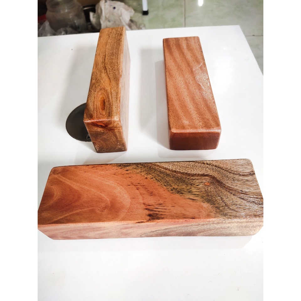 Cục gỗ đập nguội