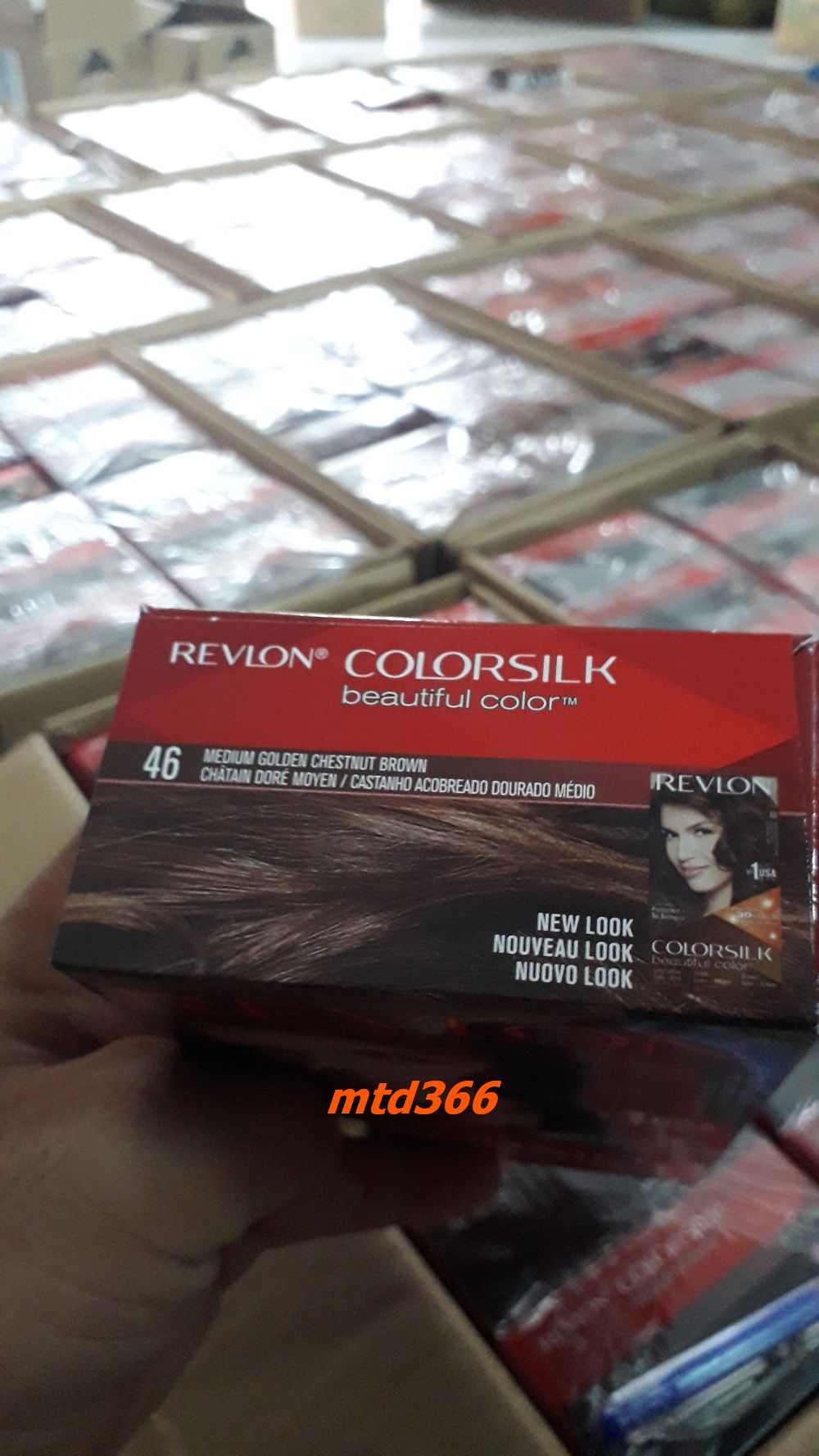 Thuốc Nhuộm Tóc Số 46 Nâu Hạt Dẻ Revlon Colorsilk