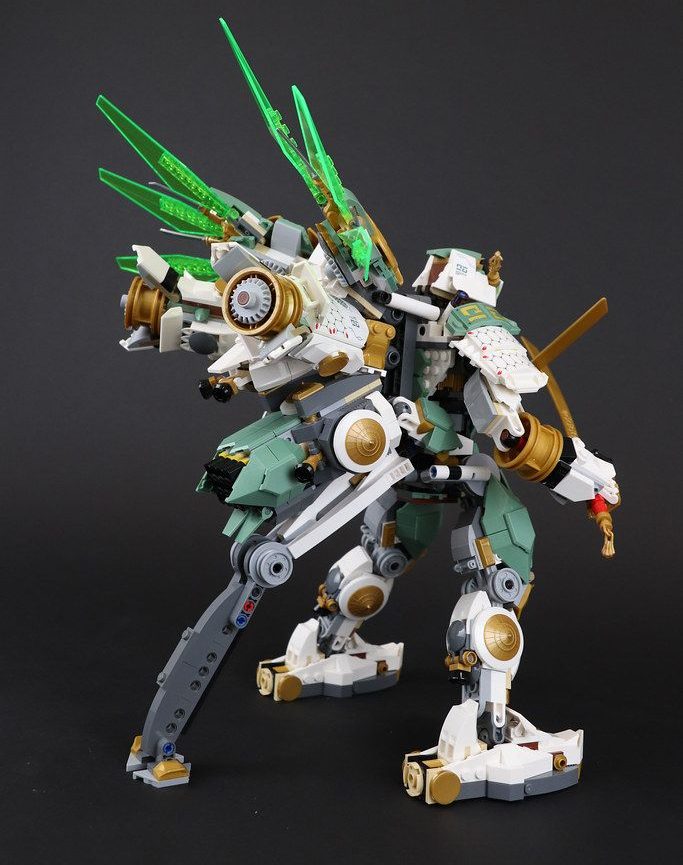 LÁP RÁP LLOYD TITAN MECH LEGO NINJAGO 4020