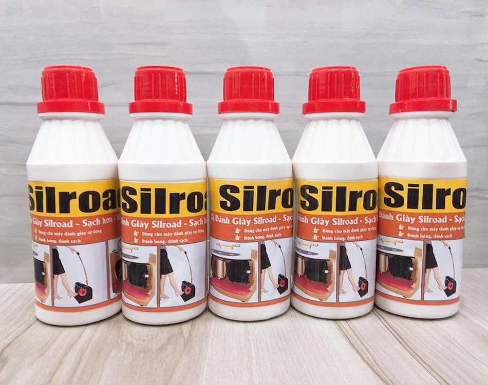 [HCM]Xi đánh giày Silroad 1 lít