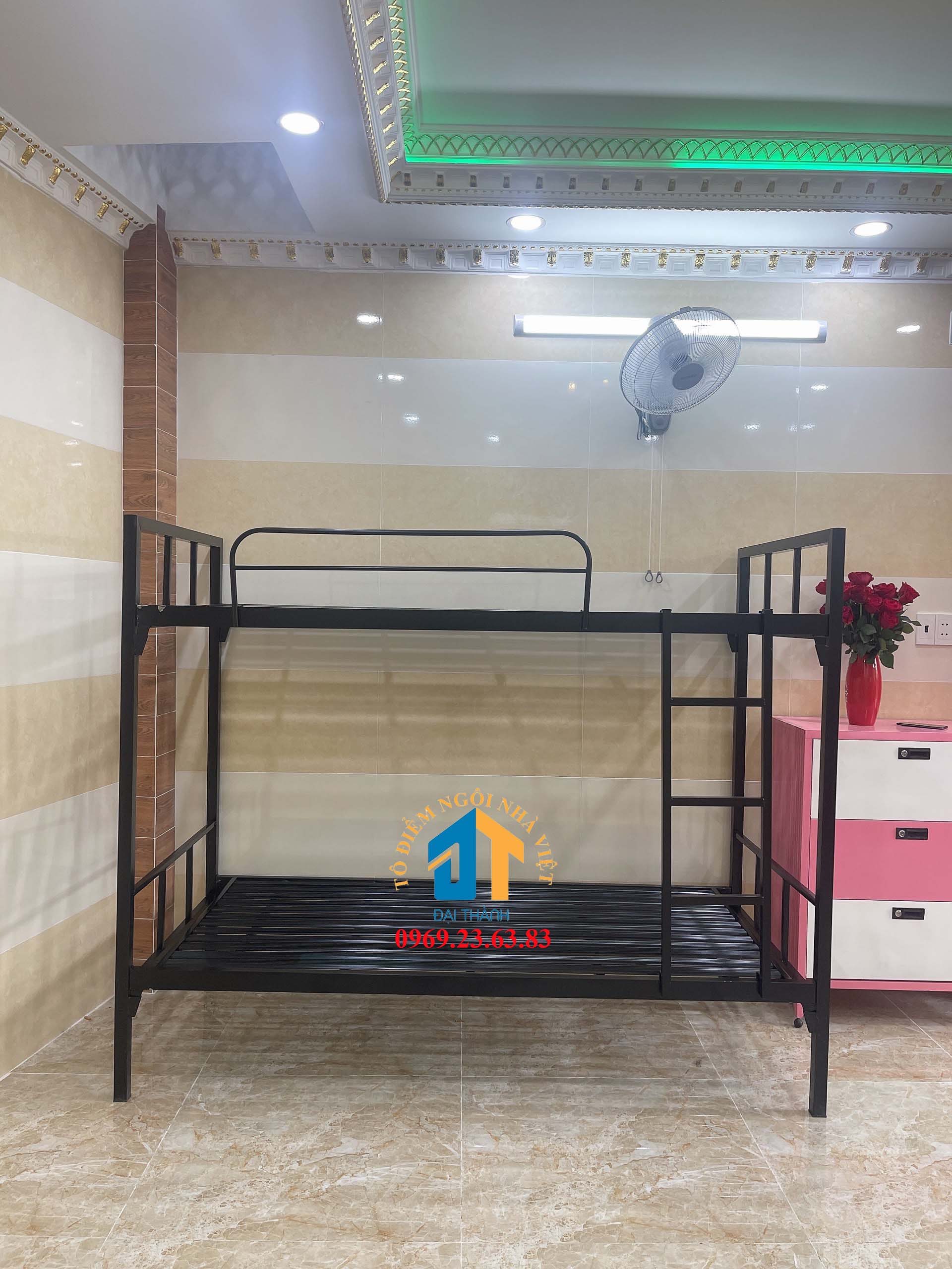 Giường sắt homestay Đại Thành 01