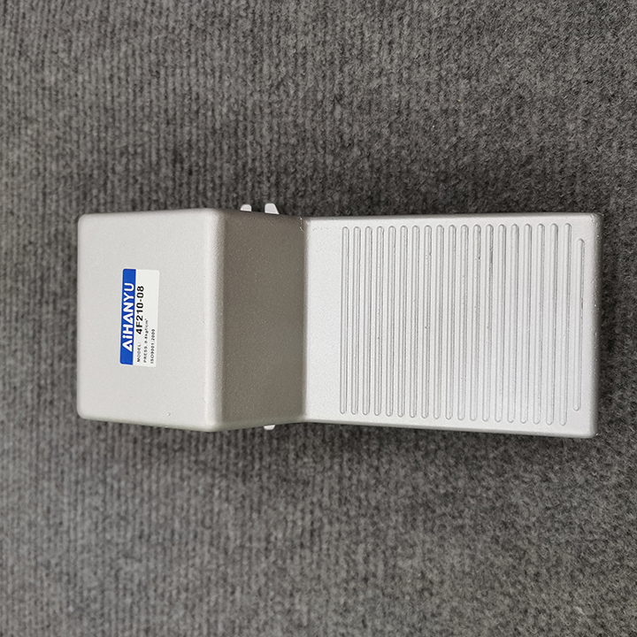 Bàn đạp chân khí nén 4F210-08