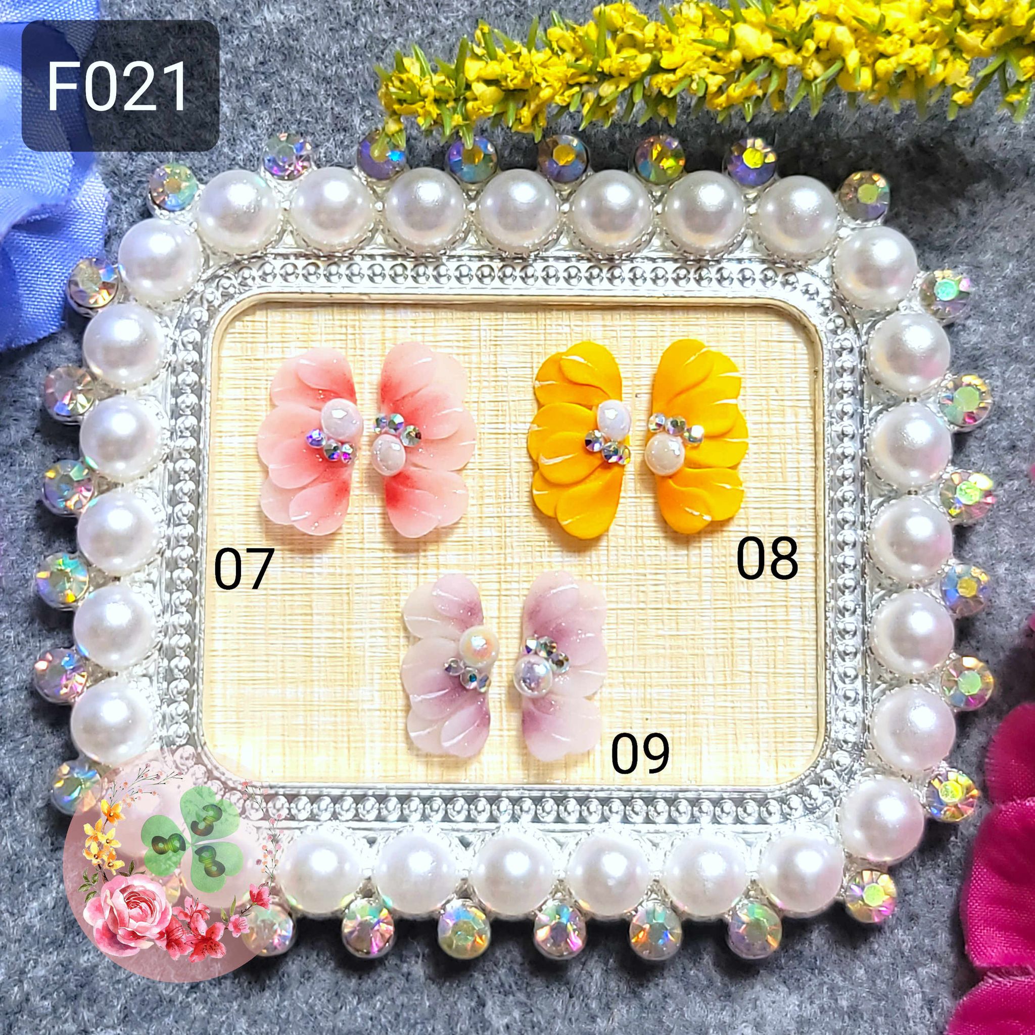 [HCM]Mẫu: F021 . Hoa bột "Cúc ruby tròn" đính móng siêu xinh.