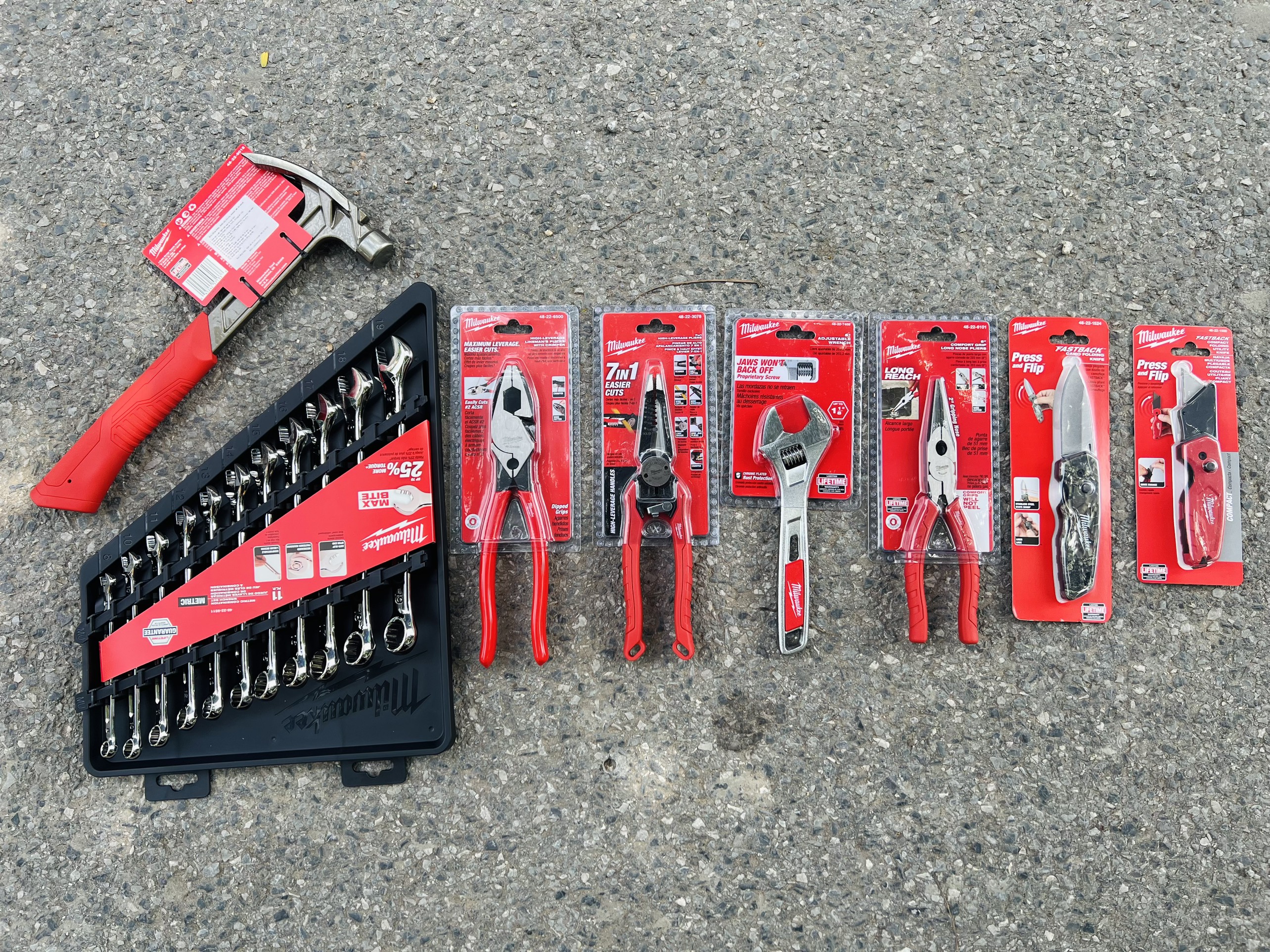 Kìm nhọn 8inch Milwaukee 48-22-6101