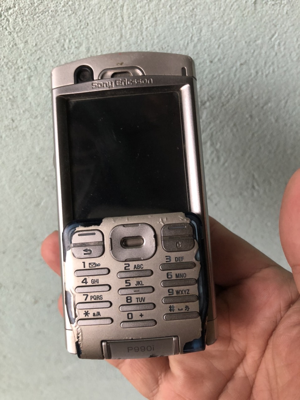 Sony Ericsson P990i
