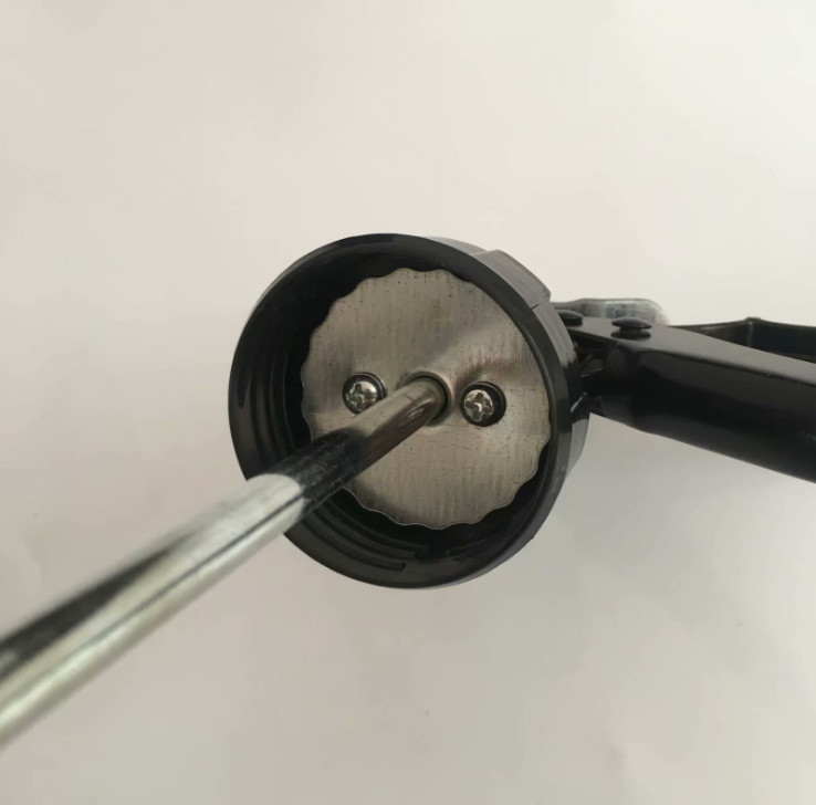 dụng cụ bắn keo silicone