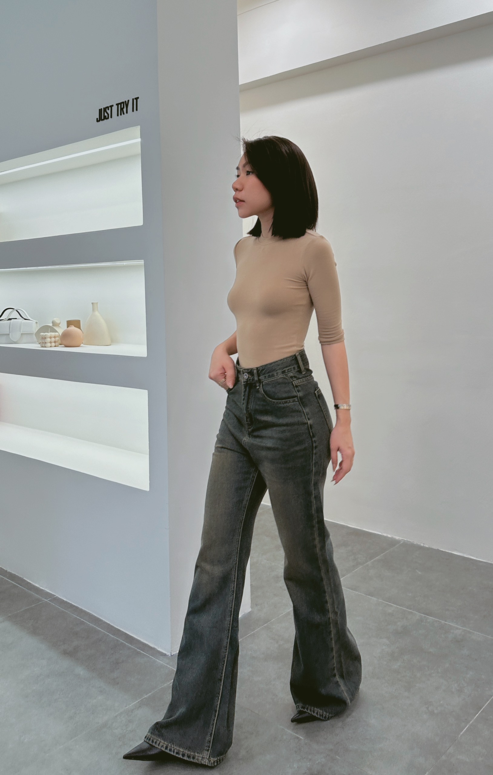 Áo thun tay lỡ trơn BASIC RIKI TOP