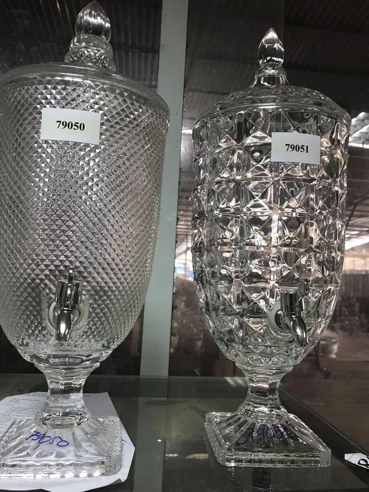 BÌNH THỦY TINH CAO CẤP CÓ VÒI 4.5 LÍT