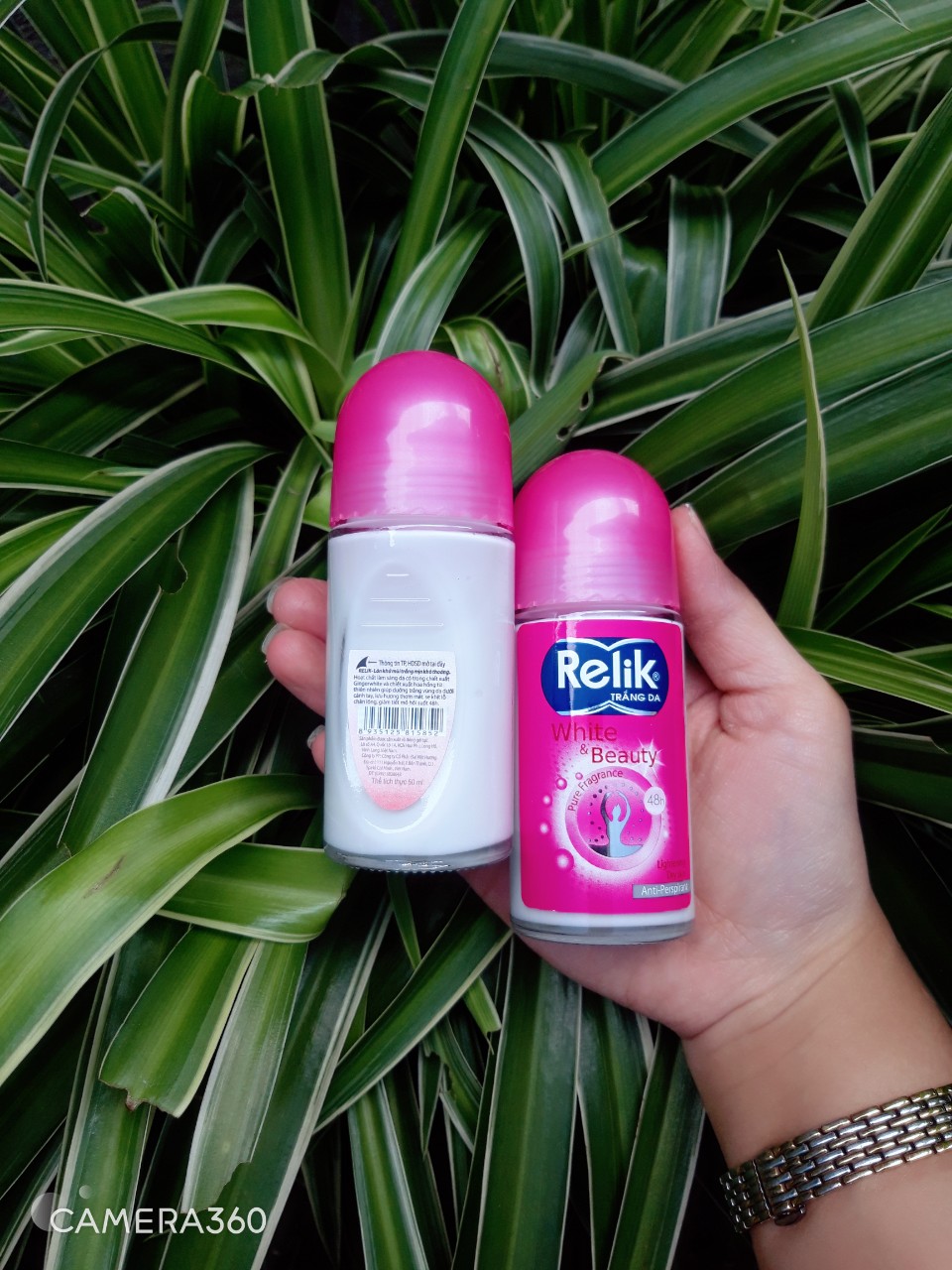 Lăn khử mùi Relik White and Beauty 50ml