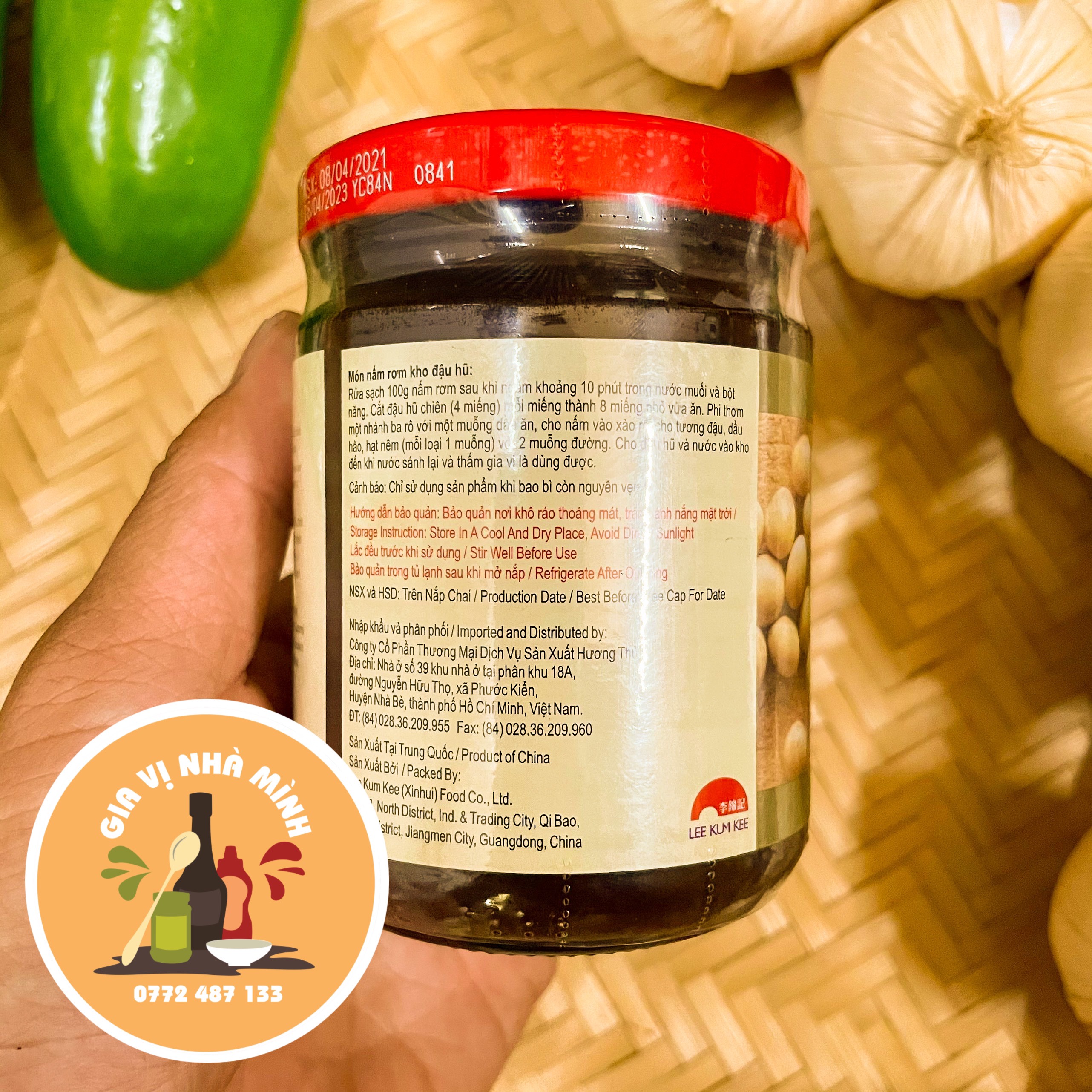 TƯƠNG HỘT LEE KUM KEE - HỦ 240GR