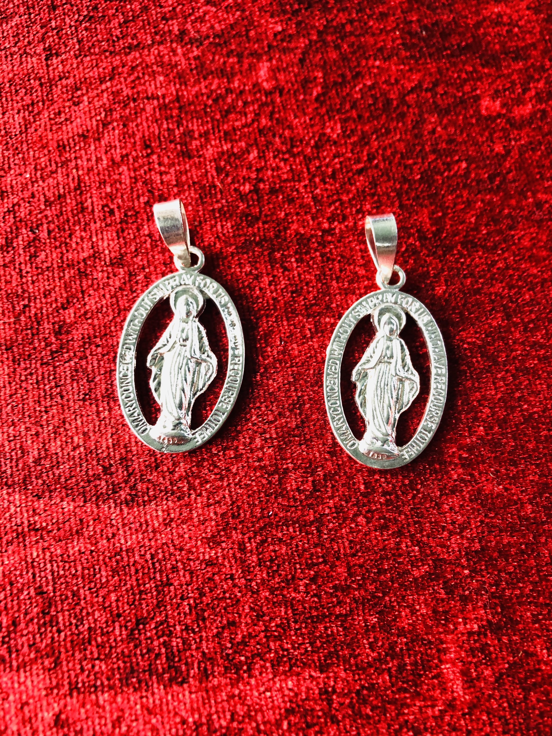 Mặt dây chuyền đức mẹ Maria bạc 925 - caraven silver