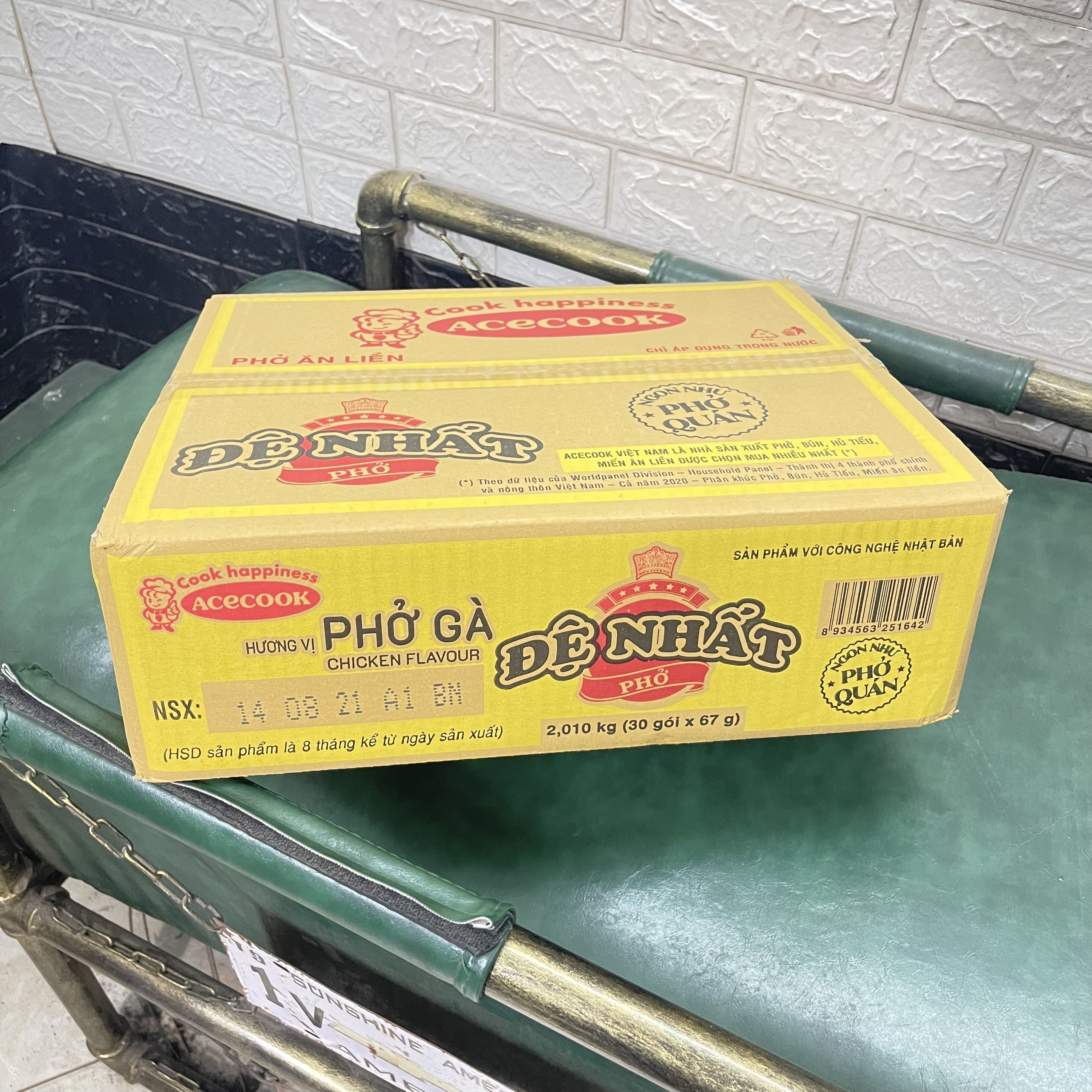 Thùng Phở Đệ Nhất Gà 30 gói x 65g