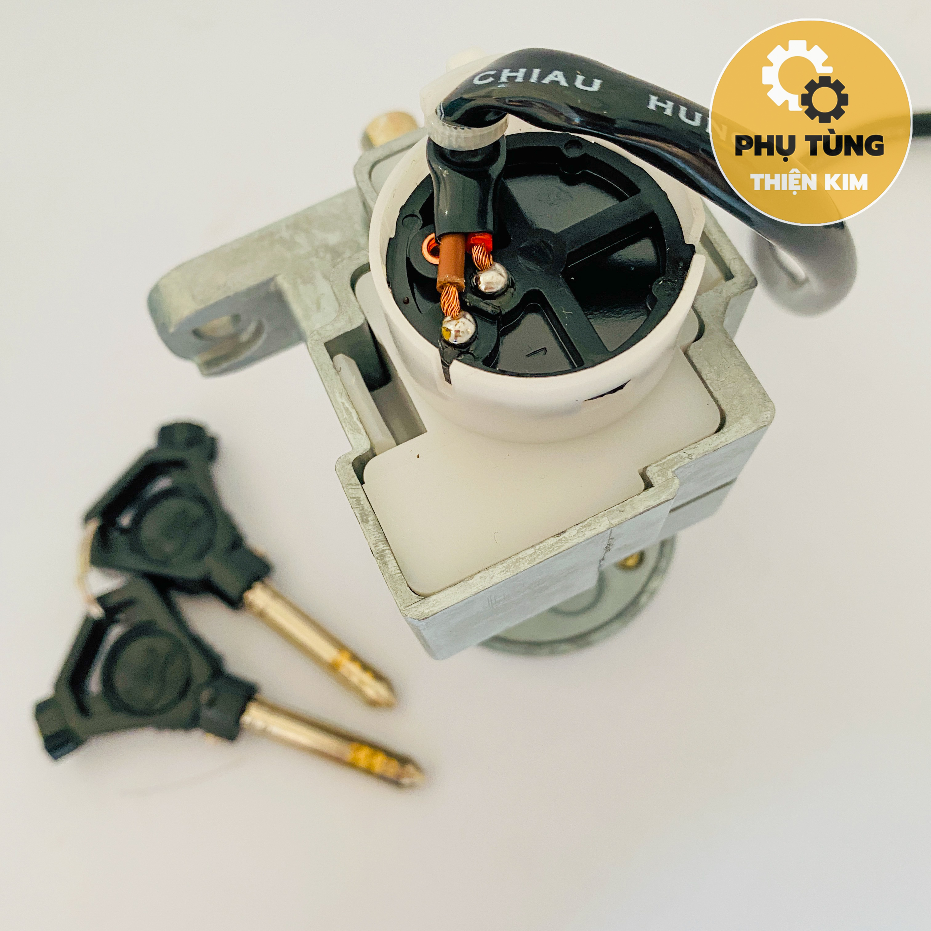 Ổ Khóa Từ 8 Cạnh Yamaha Nouvo 5 6
