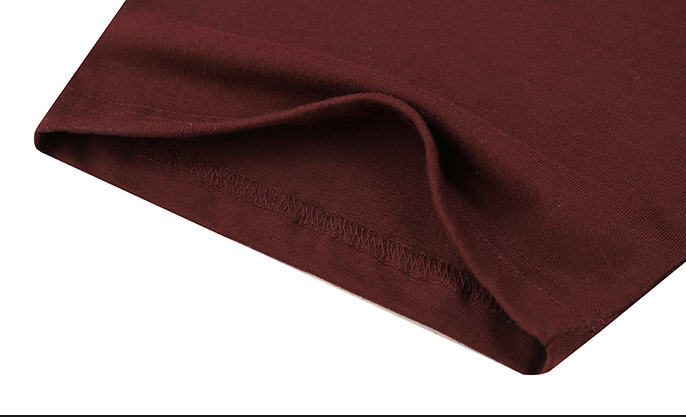 Áo phông Nelly Heybig tay ngắn basic trơn màu đỏ đô chất cotton 100%