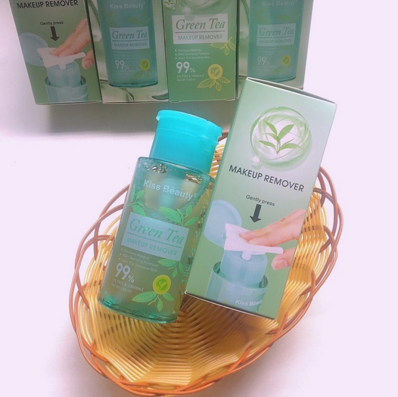 NƯỚC TẨY TRANG Kiss Beauty GREEN TEA 180ml nhập khẩu