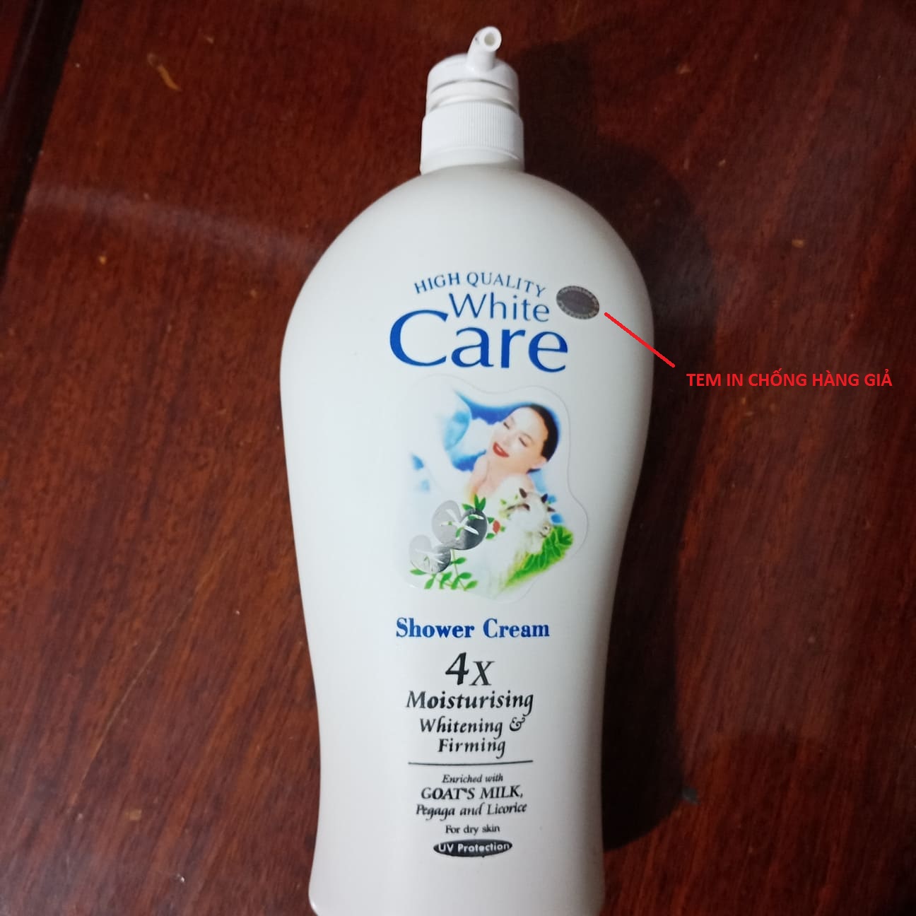 [HCM]Sữa Tắm Dê White Care 4X Da Sáng Mịn Lưu Hương Lâu Hàng Công Ty