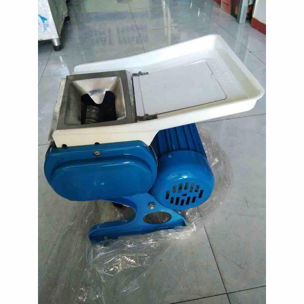 Máy thái thịt tươi sống SS70