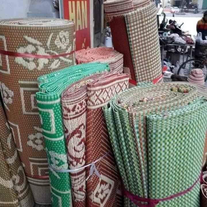 CHIẾU NHỰA ĂN CƠM 4M
