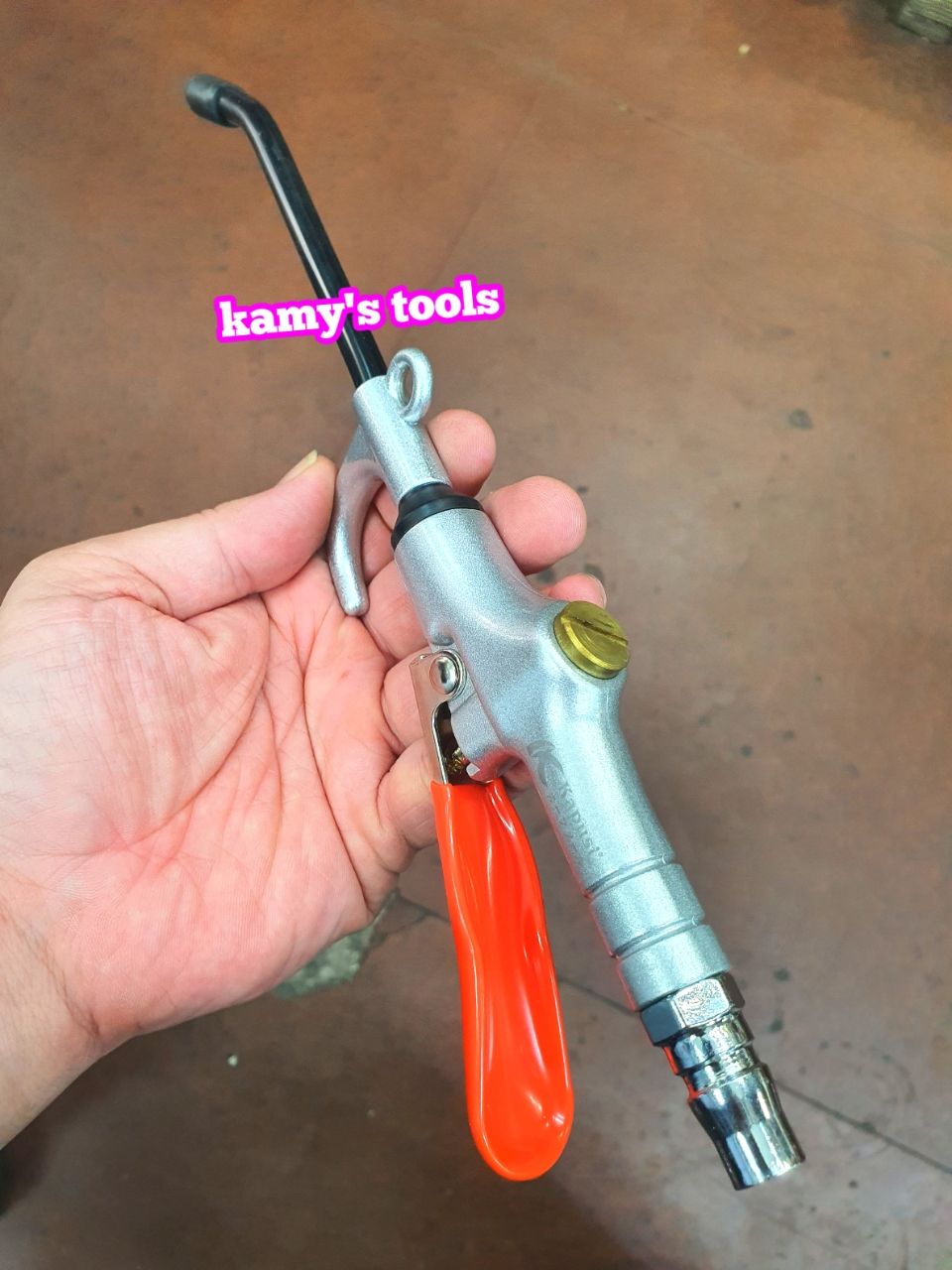 Sung thổi hơi xịt bụi thân sắt Kapusi model K-1017 (dụng cụ xịt bụi thổi hơi)