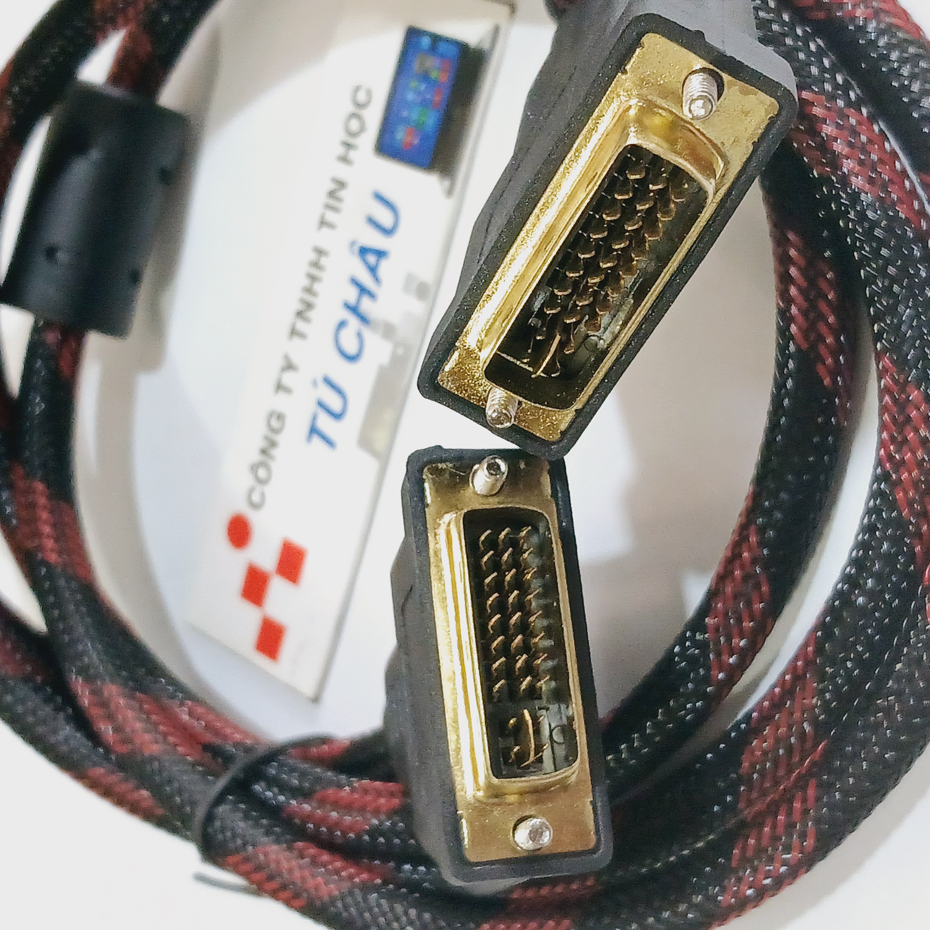 Cáp DVI / Chuẩn DVI - I (Chân kim 24 + 5) dài 1.5m (Cáp bọc vãi dù)
