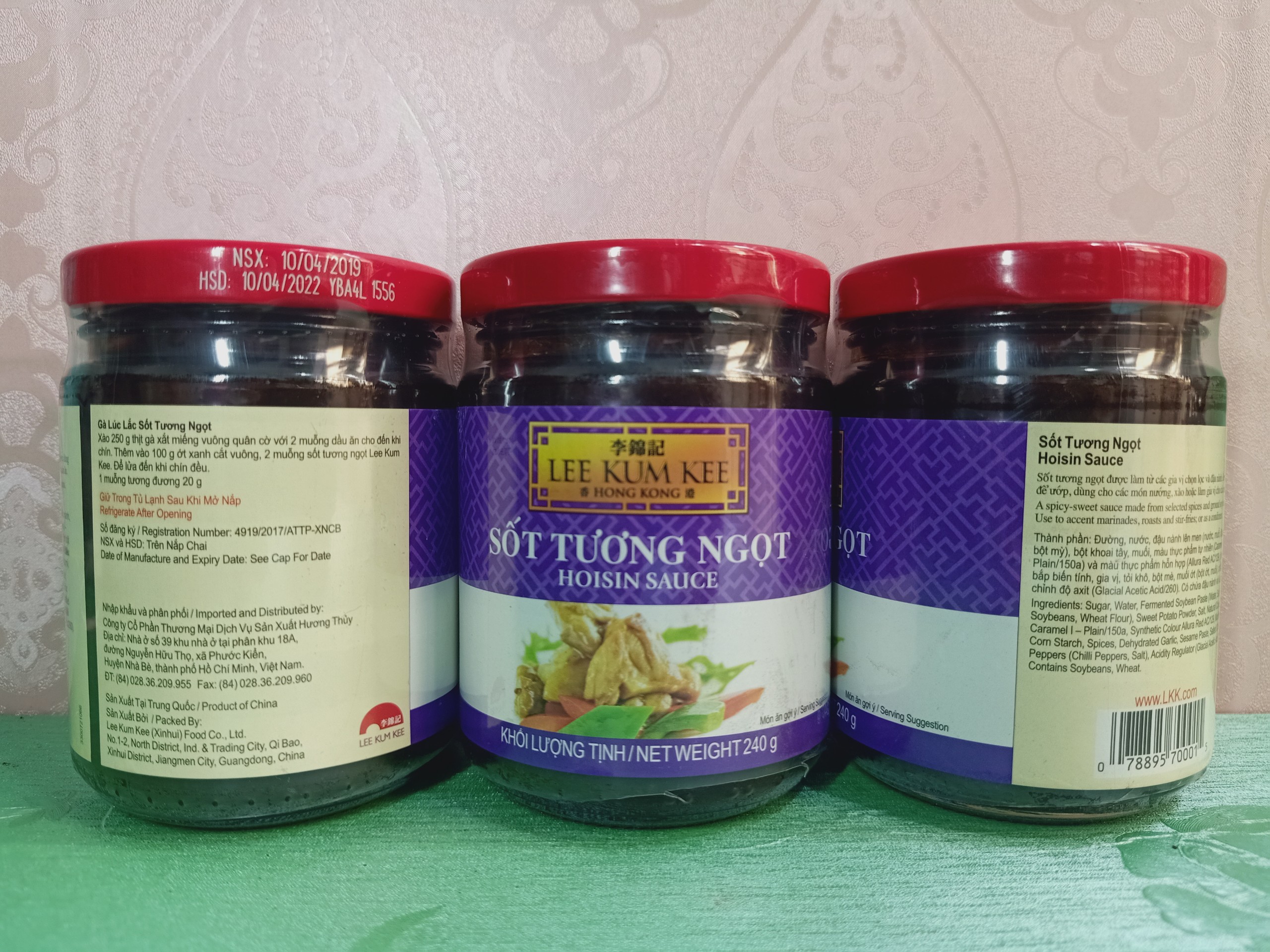 Sốt tương ngọt Lee kum kee 240g