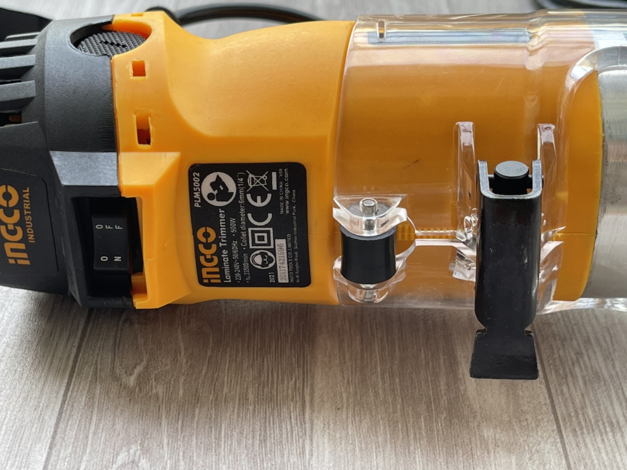 Máy phay gỗ INGCO 500W PLM5002