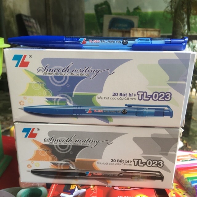Combo 3 Bút Bi Thiên Long 023 ,Thân bút thanh mảnh cơ chế bấm khế tiện dụng phù hợp cho mọi người.