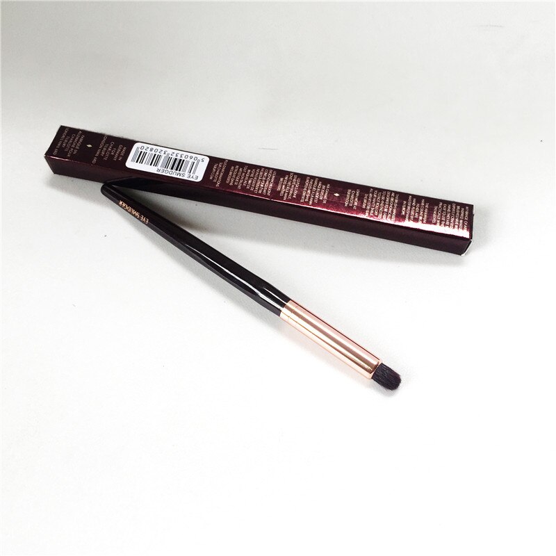 [HCM]Cọ Đánh Hốc Mắt Charlotte Tilbury Eye Smudger
