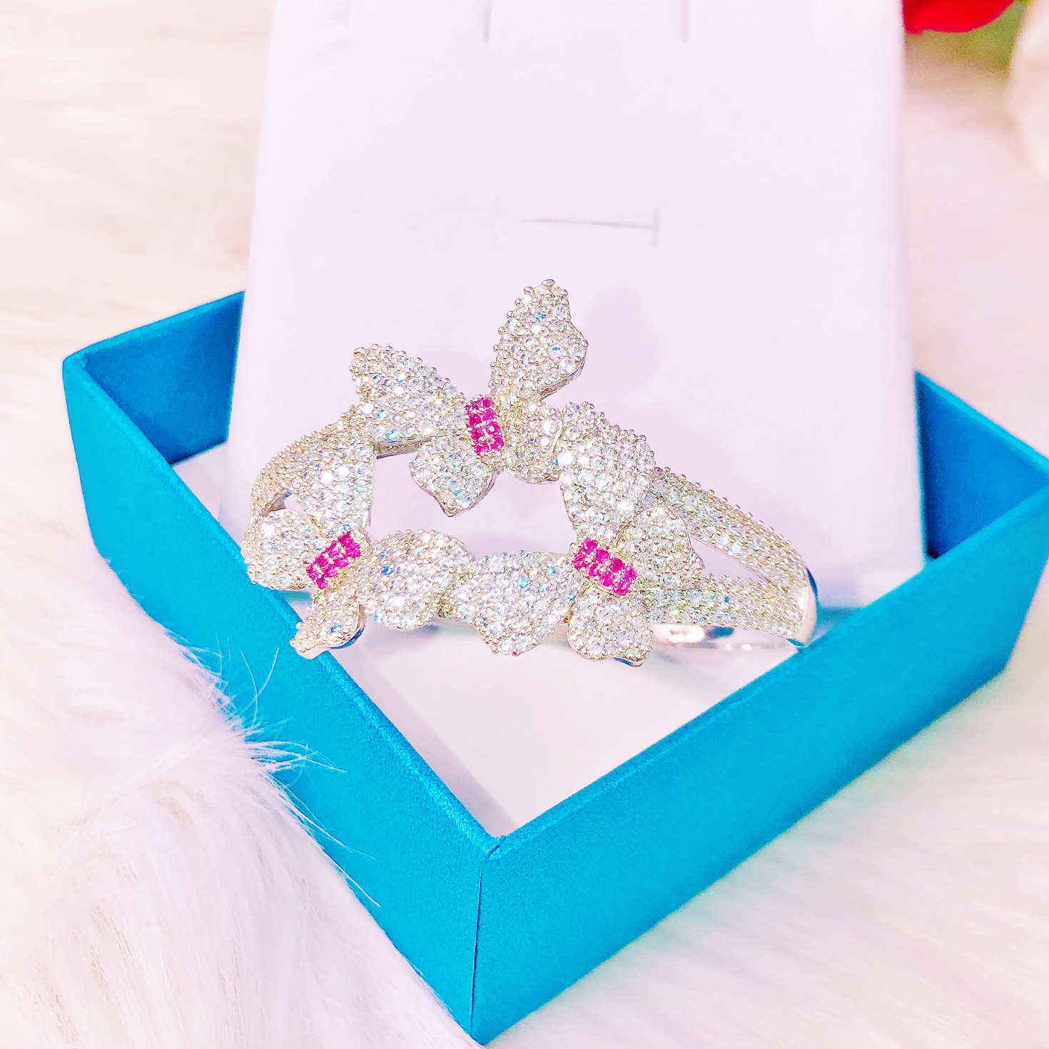 [HCM]Vòng tay Kiểu Mới xinh đẹp vòng tay mạ bạch kim nữ đẹp cao cấp bướm tiên đính đá pha lê lấp lánh lung linh xinh đẹp  Trang sức Gami L050