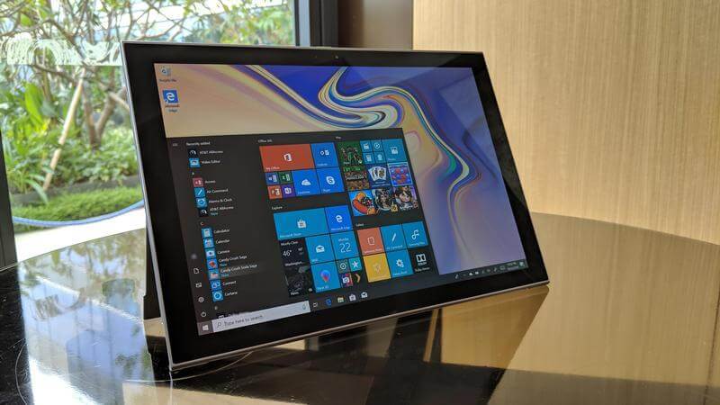 Máy Tính Bảng Samsung Galaxy Book 2 - Tablet Samsung Galaxy Book 2 || Siêu Cấu hình 4/128GB 12 inh || HĐH Win 10 , 4G LTE / Hiệu năng mượt mà || Chính hãng giá rẻ tại PlayMobile / mobile chính hãng
