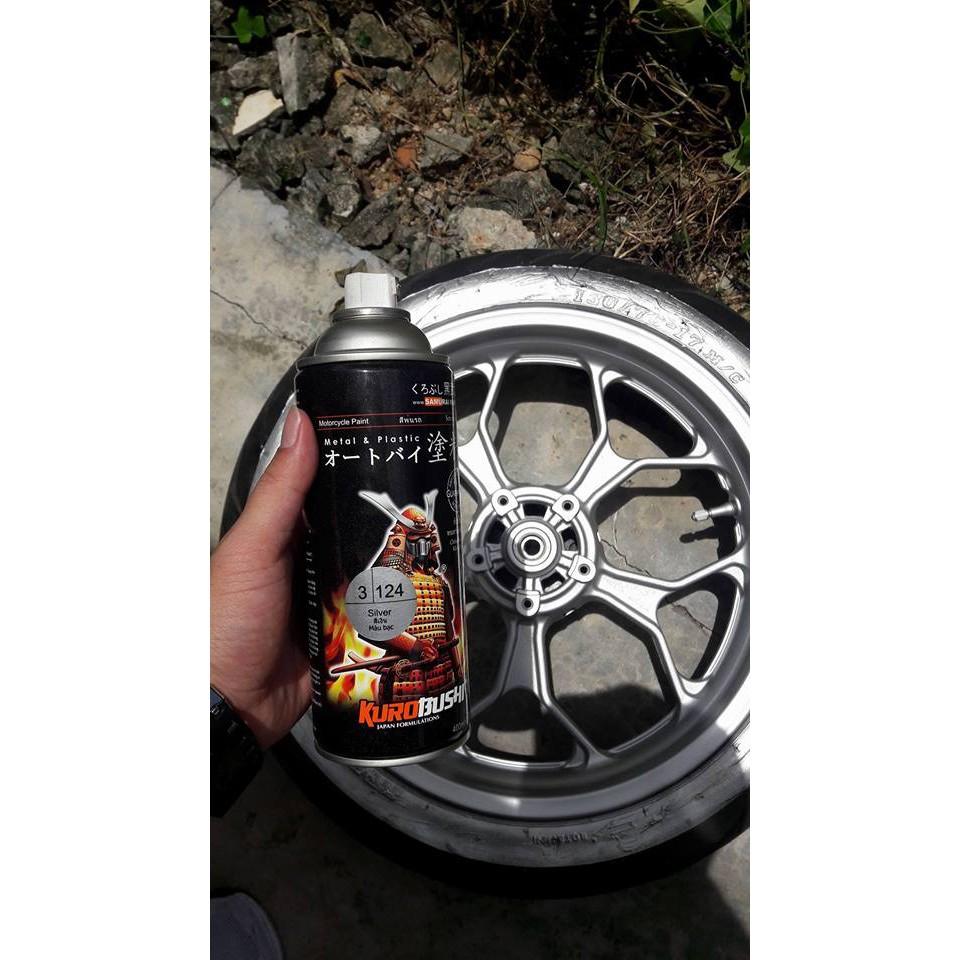 Chai sơn xịt sơn xe máy Samurai 3/124 màu bạc Silver