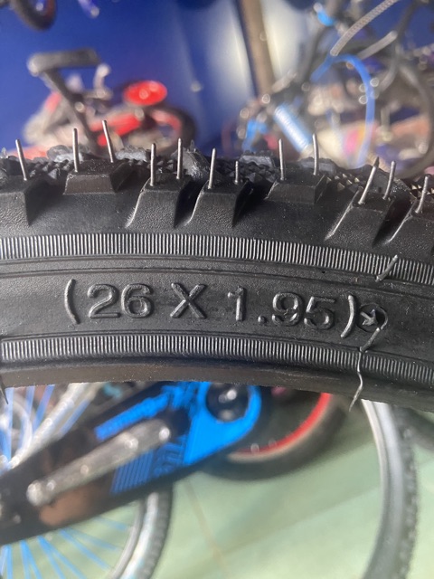 Vỏ xe đạp 26x1.95 CASUMINA