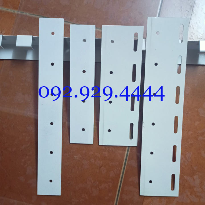 Bát Treo Rèm Nhựa Sắt Sơn Tĩnh Điện.