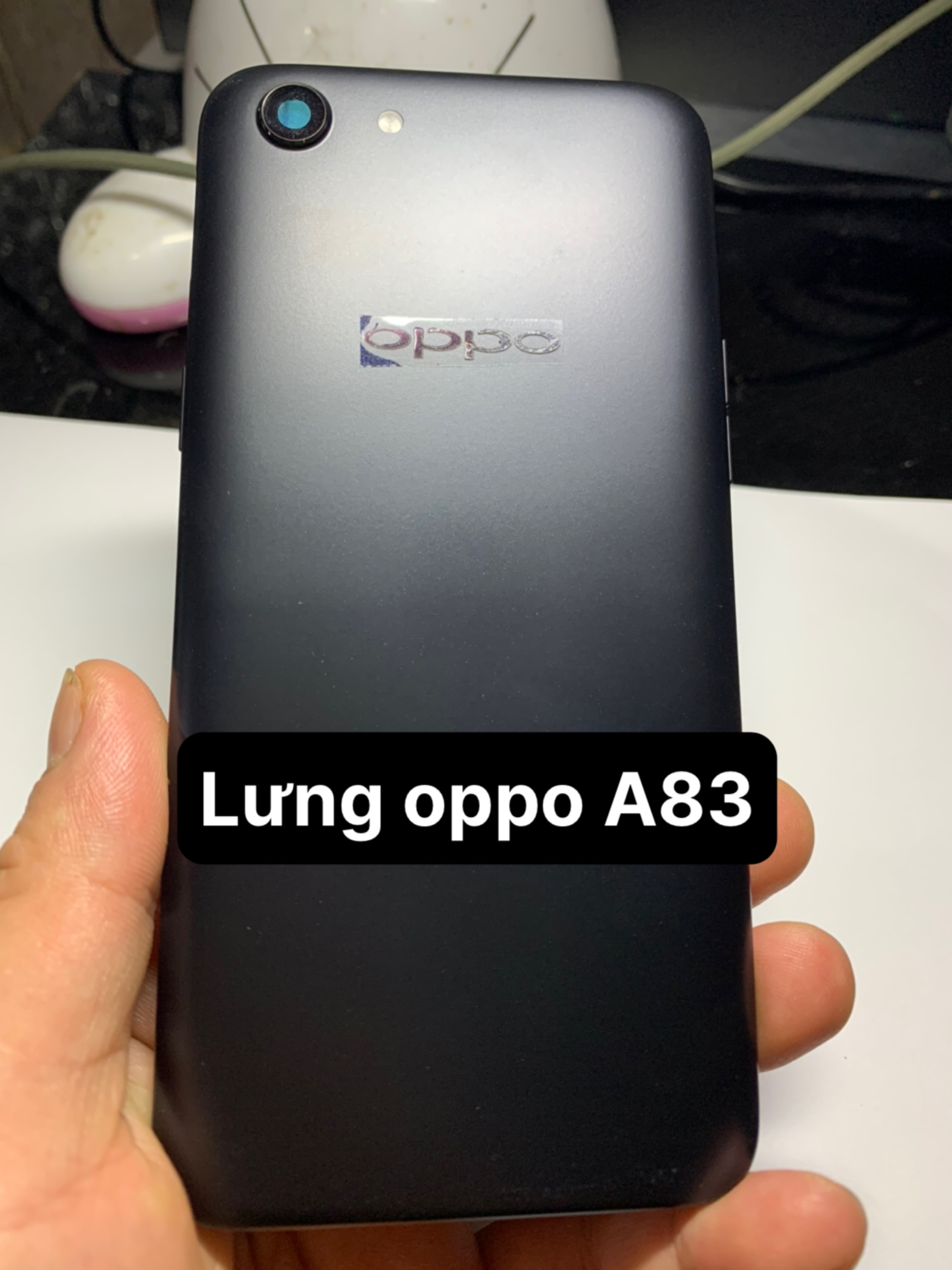 Lưng vỏ điện thoại oppo A83 - gồm lưng, phím bấm, kính camera