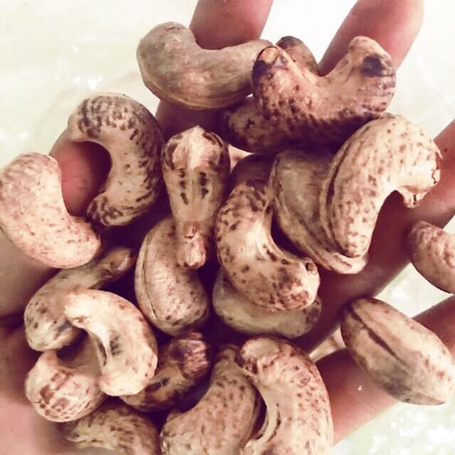 HẠT ĐIỀU RANG MUỐI BÌNH PHƯỚC LOẠI 1