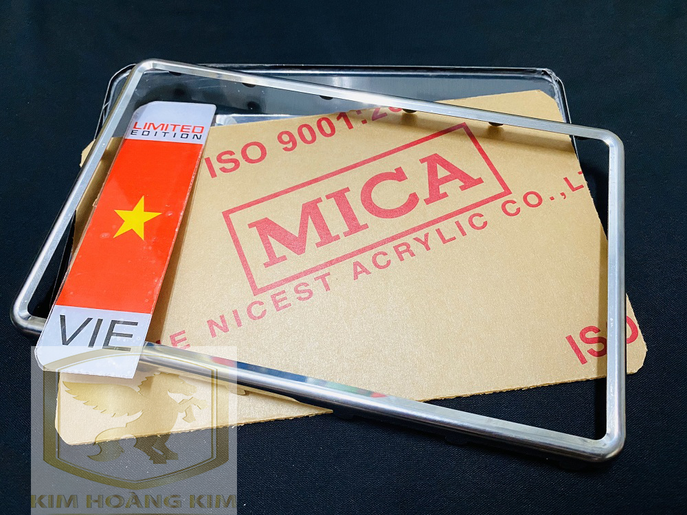 Bộ Ốp biển số xe máy lá cờ Inox (gồm khung +viền + meca + tem lá cờ)