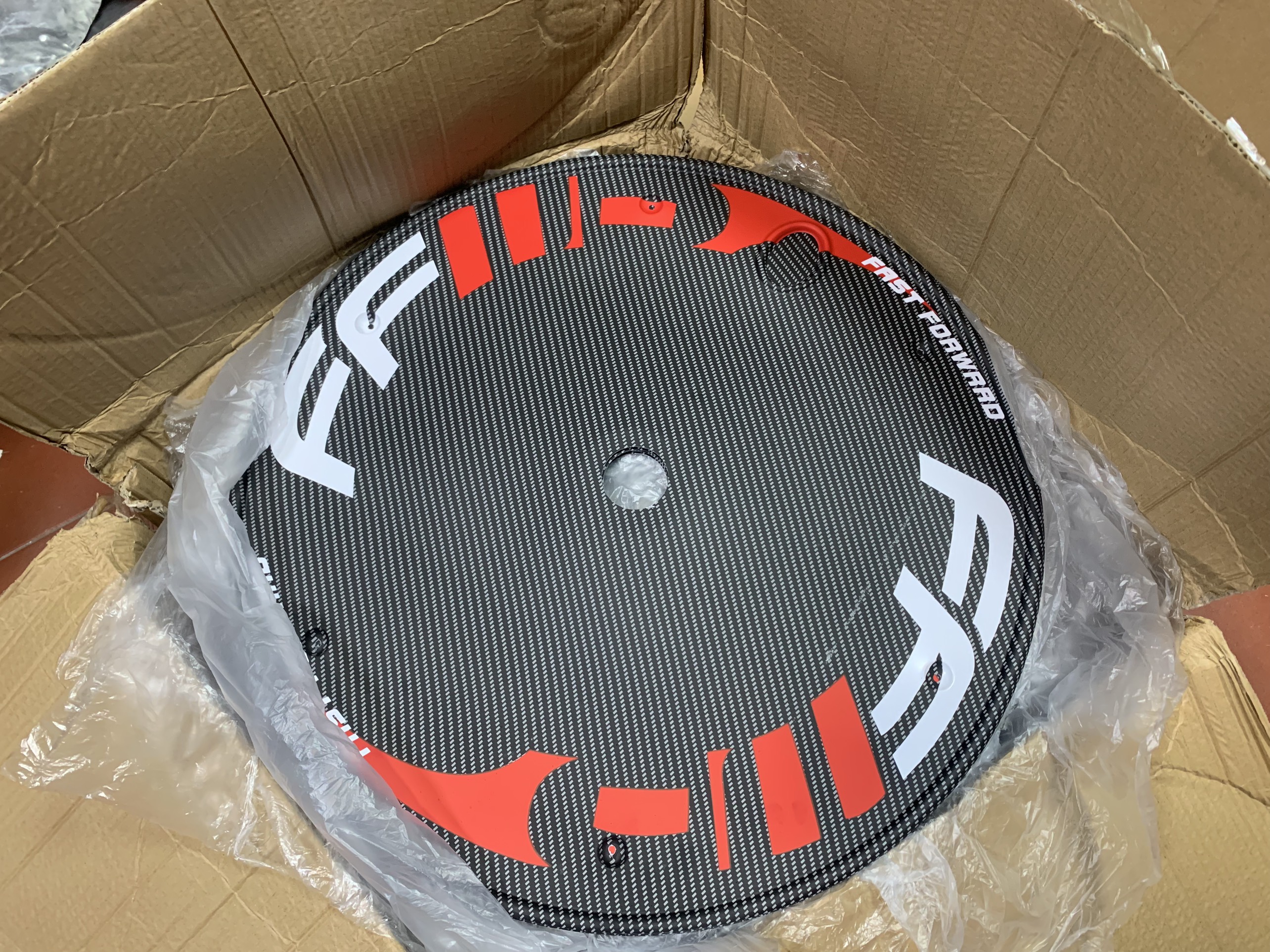 ỐP VÀNH XE ĐẠP CHO BÁNH 700C FF