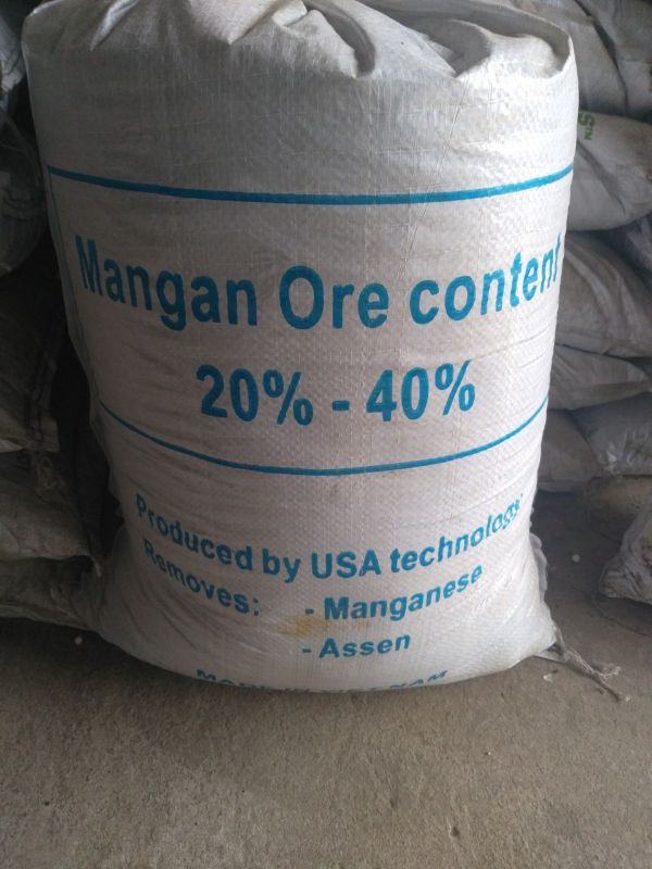 Hạt Mangan lọc nước nhiễm phèn gói 2kg