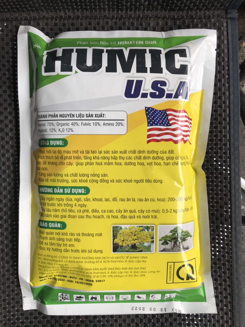 Phân hữu cơ HUMIC USA 1KG - 700gram