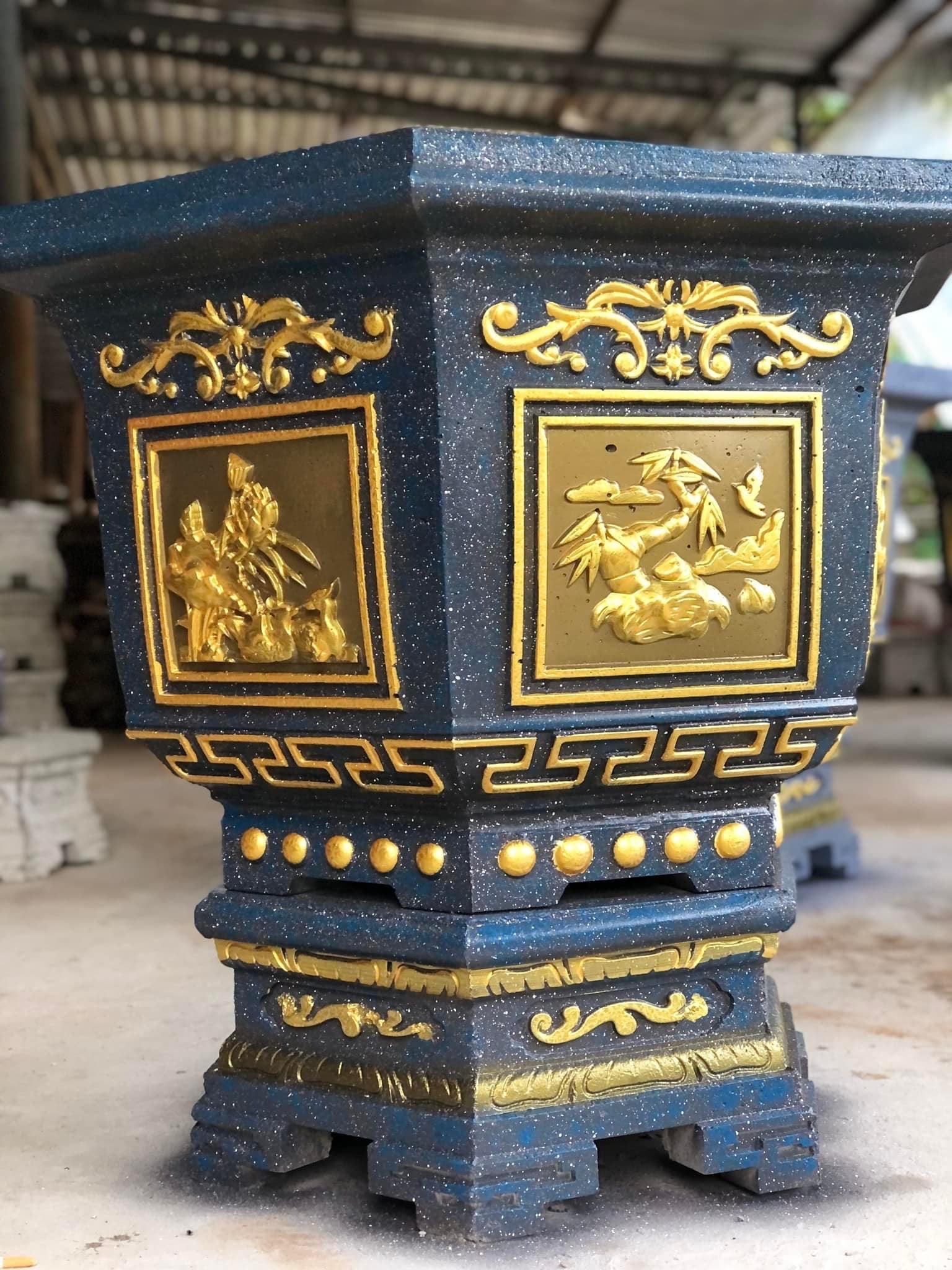 Khuôn đúc chậu cảnh lục giác 80 và chân đôn (hoa sen và cây trúc)