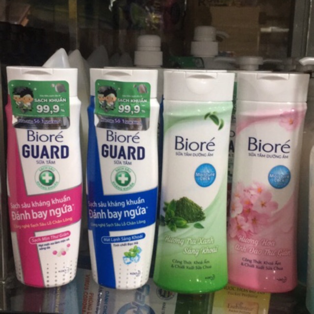 Sữa tắm biore 220ml - sạch sâu kháng khuẩn đánh bay ngứa