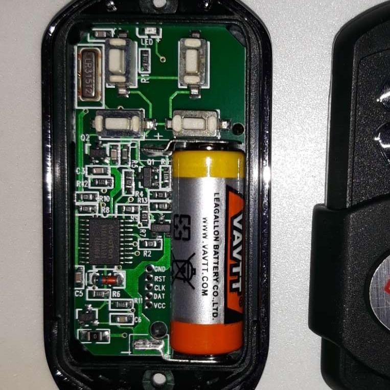 Remote cửa cuốn CH 315 Mhz mã nhảy chống sao chép