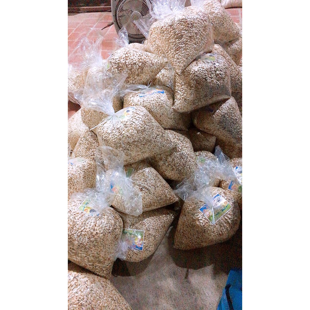 500gr Hạt Bí loại ngon giòn, mẩy hạt.