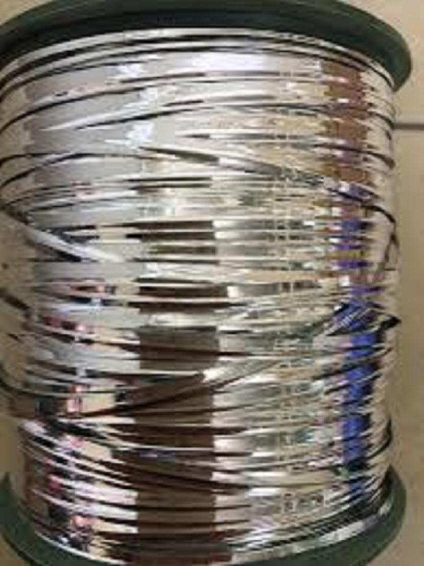 Dây kẽm bọc nhựa dùng cố dịnh cành hoa lan, cây cảnh...  500gr/cuộn