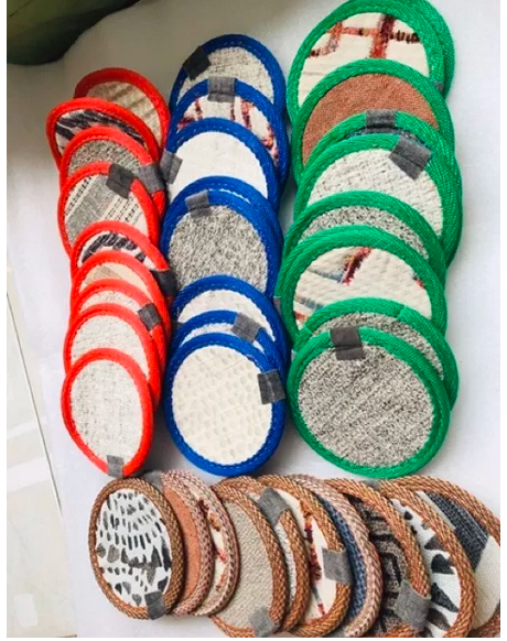 Set 10 miếng Lót Ly siêu thấm (Mẫu Vuông Và Tròn, Hình thật)