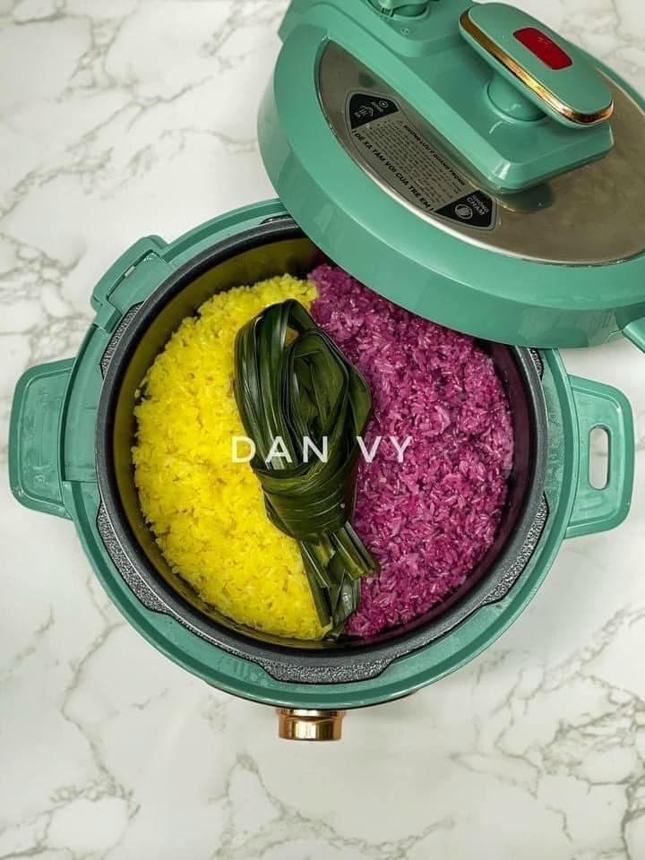 Nồi áp suất đa năng AUX dung tích 3L cấu tạo lòng nồi 5 lớp màu xanh