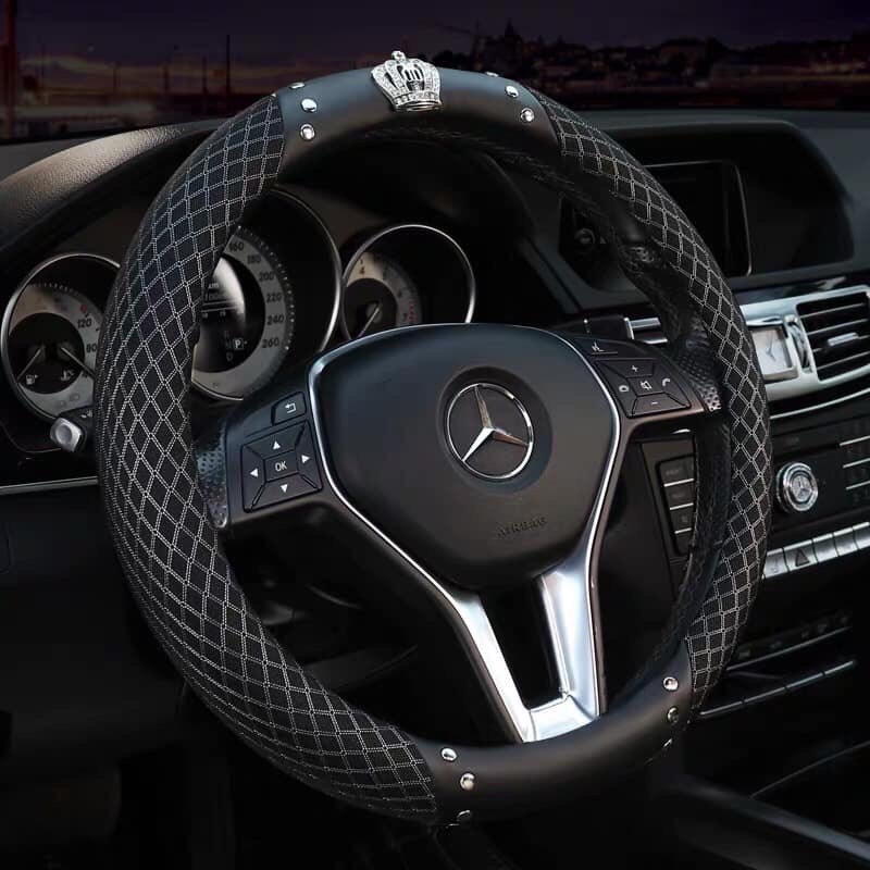 Steering Wheel Cover with High-Quality Leather Crown Logo Embellished with Stones