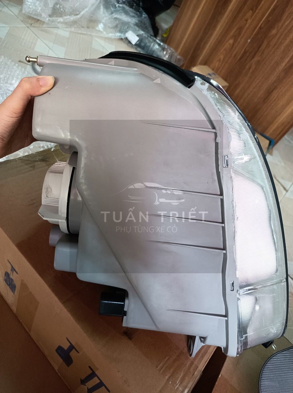 Đèn pha Nubira - Phụ tùng Tuấn Triết