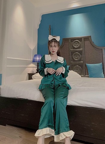 [HCM]ĐỒ BỘ LỤA SATIN CAO CẤP BÁNH BÈO MẪU MỚI